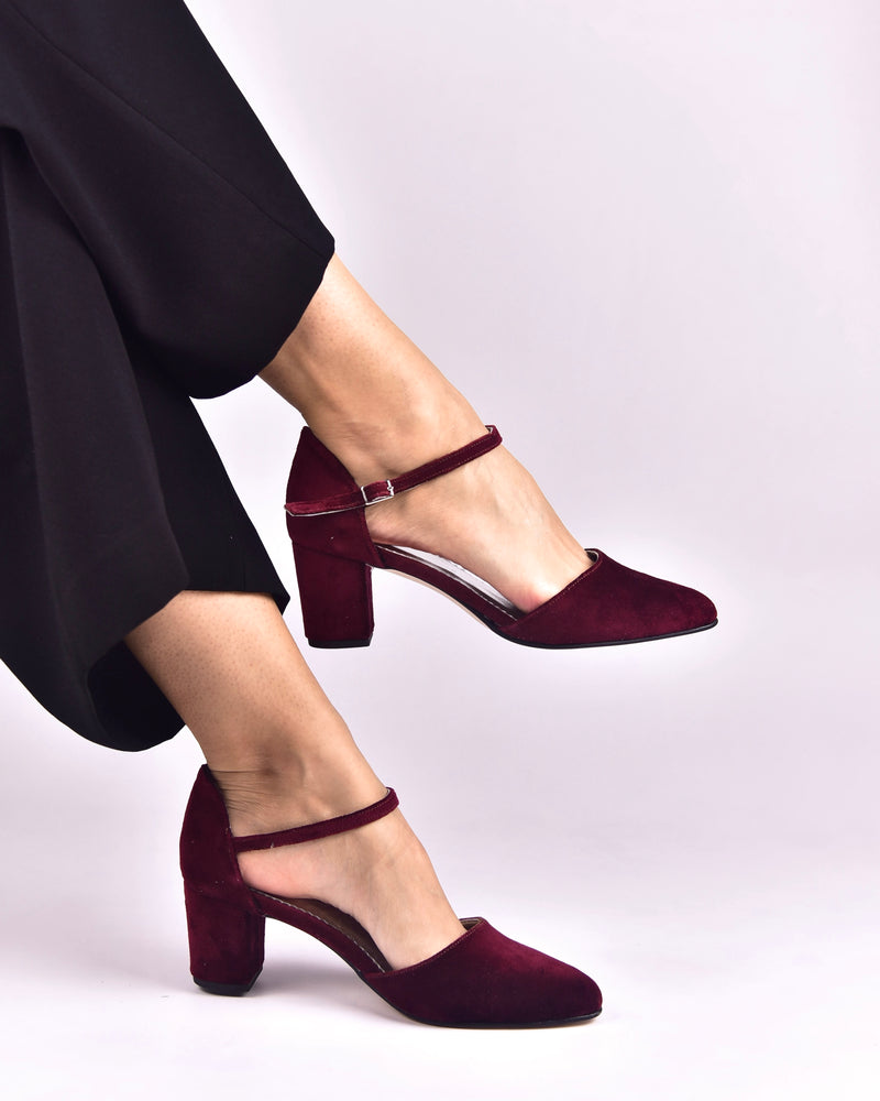 New Designer Heels for Women – tagged 
